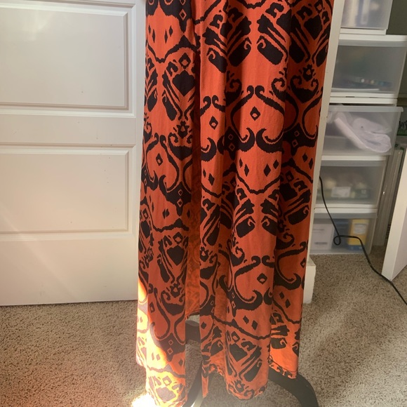 Spandex High Slit Maxi Strapless Dress - Convertible to Maxi Skirt - Picture 6 of 7